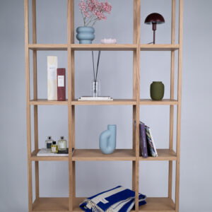 Tammespooniga riiul Elm by Matí