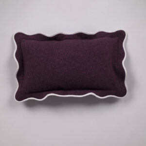 Villast padjakate Violet by Matí